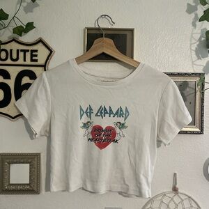 def leppard baby tee size m